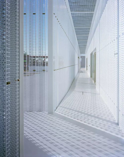 鹅厂新设计 入门吸睛的室内装饰材料销售策略